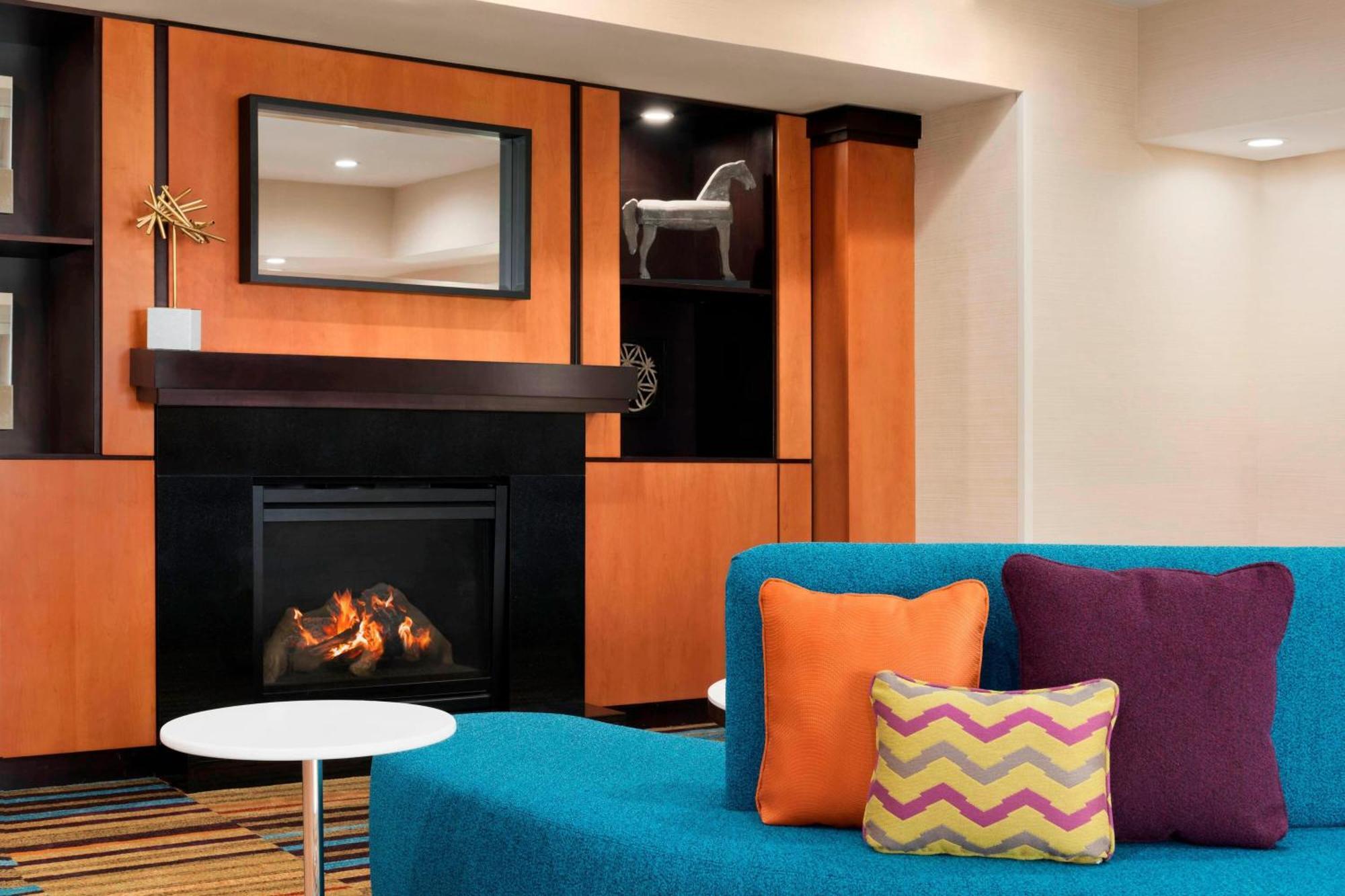 Fairfield Inn & Suites Hartford Manchester Dış mekan fotoğraf