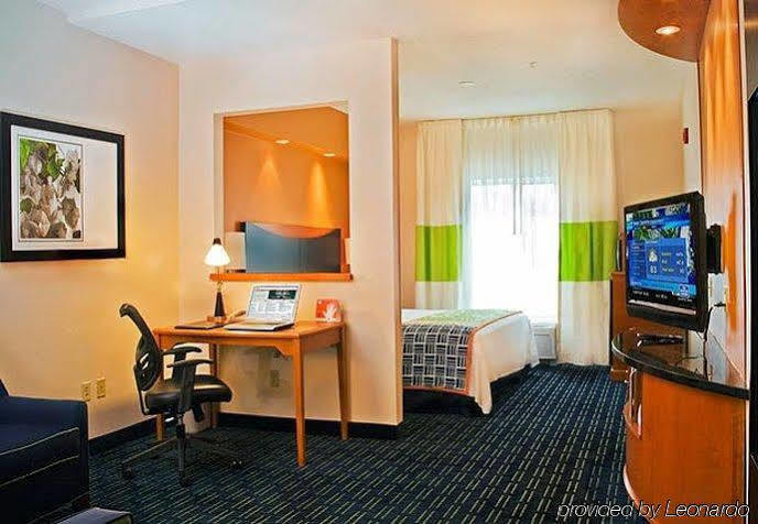 Fairfield Inn & Suites Hartford Manchester Dış mekan fotoğraf